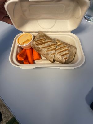 It was my first time at this restaurant. The flavor was good ,but I had very little toppings of tomato and cucumber. at Raw Juice Bar in Orlando