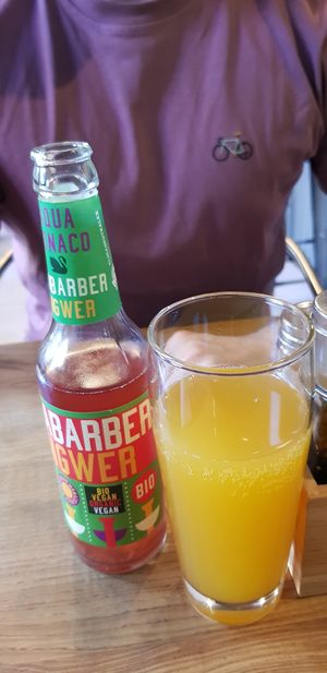 Limo & Schorle at Veganoven in Erlangen