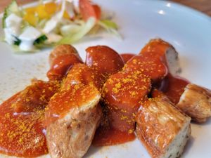 Vegane Currywurst at Gretchen's Grill in Marienhafe