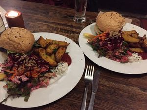 El Haso Plate - burger, salad, wedges at El Haso in Freiburg