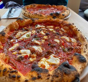 Vegan pizza with or without vegan cheese topping at Disco Pizza  in St Gallen