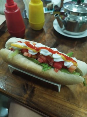 Completo chacarero vegano! at Café Capri in Linares