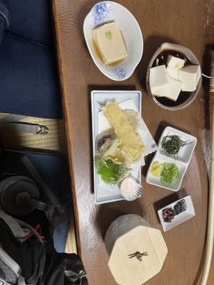 Tofu set meal   at Yudofu Takemura in Kyoto