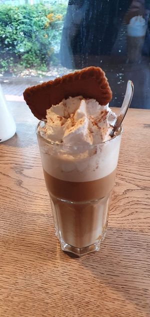 Biscoff latte at Mamalicious in Hamburg
