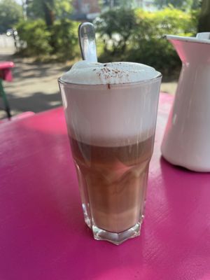 White choc mocha with soya milk (oat option too)  at Mamalicious in Hamburg