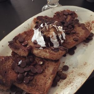 vegan french toast at Mamalicious in Hamburg