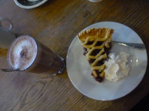 Linzer Torte in vegan at Mamalicious in Hamburg