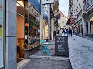 Exterior at La Luncheonette in Lausanne