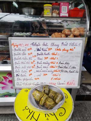 Menu in Vietnamese only at Bat Nha 1 Vegetarian Restaurant in Ho Chi Minh City