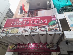 Sign at Song Liên in Ho Chi Minh City