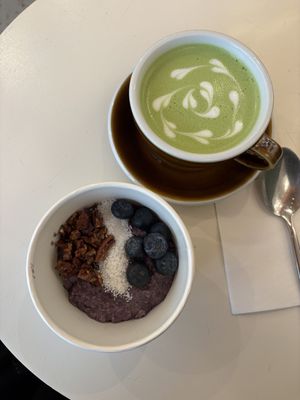 Overnight oat blueberry bowl & oat milk matcha latte   at Saddle in Cannes