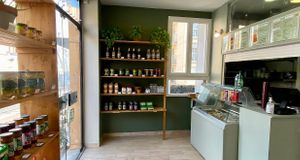 épicerie - comptoir at La Sauge in Gentilly