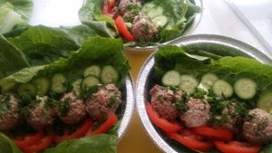 Lettuce wraps at Raw Chef Renee - The Traveling Carrot Food Truck in Katy