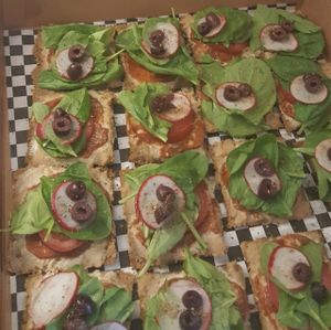 Mini Pizzas at Raw Chef Renee - The Traveling Carrot Food Truck in Katy
