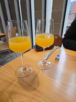 Mimosa at Southside Century in Napa