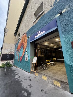   at Indian Corner  in Lyon