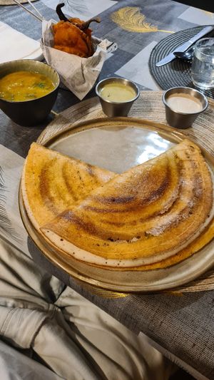  at Indian Corner  in Lyon