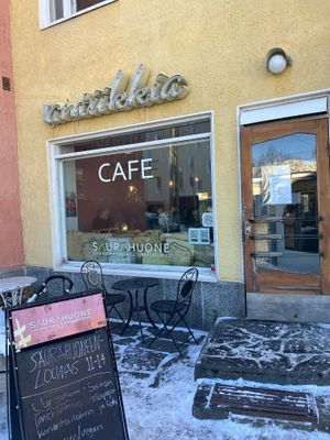 Front at Cafe Saurahuone in Helsinki