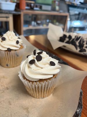 Chocolate chip cookie cake! GF at Phoenix Dripp Cafe in Phoenix