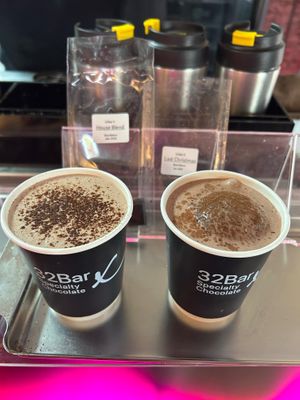 Very Nice Hot & Ice Chocolate drink! 🤩😋😊 (Oat milk) at 32Bar X in Bangkok