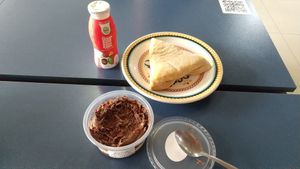 salgado, iogurte e mousse veganos at LAR vegan in Sao Paulo