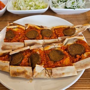 sucuklu sebzeli pide at Vegan Masa - Kadikoy in Istanbul