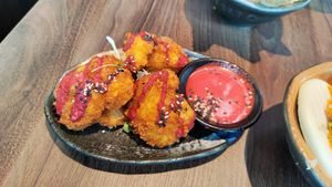 2 Crunchy Ball at CHAM - the vegan kitchen in Hannover