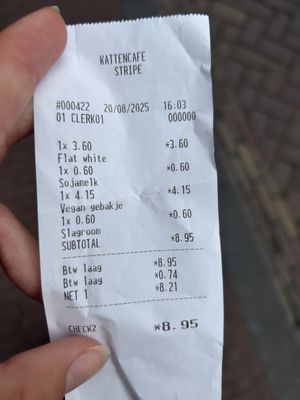 bill  at Kattencafé Stripe in Dordrecht
