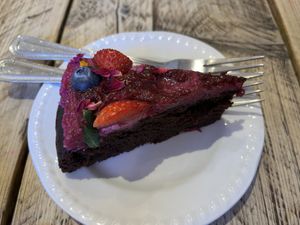 Chocolate avocado and dragon fruit #Veganuary at Lu-Ma Cafe in South West London