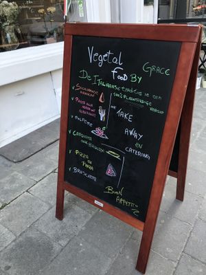   at Vegetal Food by Grace in Antwerpen