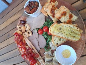  at Vegetal Food by Grace in Antwerpen