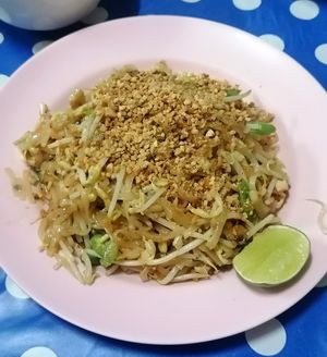 Pad Thai, 45 Baht at Jay 99 - Youta in Chiang Rai
