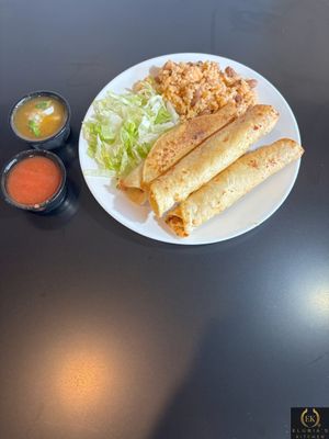  at Elubia's Kitchen Isla Vista in Isla Vista