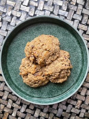 Oatmeal Date - Available without gluten at Happy Sprouts Goodies - Pre-order in Glenville