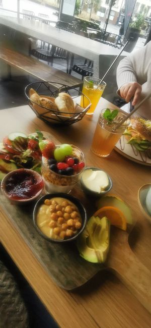 Veganes Frühstück at Coffee Brew Düsseldorf CAFÉ & BAR in Dusseldorf