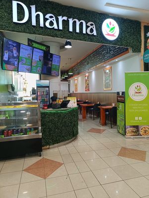 Local de comida rápida Dharma. Muy rico! at Dharma in Puerto Montt