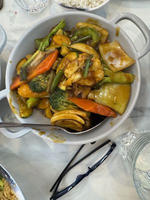 Mixed Veggies in Garlic Sauce - Vegan  at Royal Garden Milton in Milton