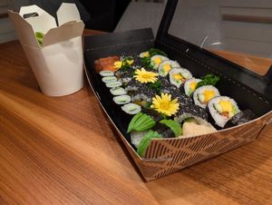 Edamame and Sushi at BBQ SUSHI MOMO in Gossau