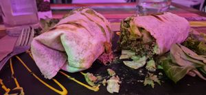Vegan burrito at Cantina 33 - Food Market - Brunch in Madrid