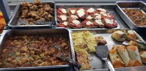 Warm food at Sofia - Maybe closed in Mendoza