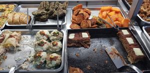 Warm food at Sofia - Maybe closed in Mendoza