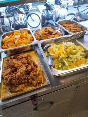 Com chay selection at Thiên Ý in Ho Chi Minh City