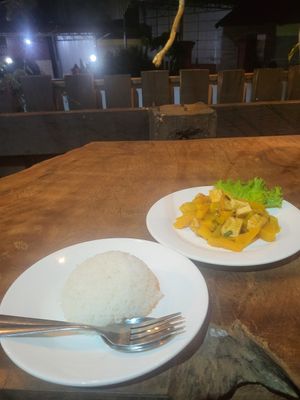 Place at Bamboo Cafe in Senmonorom