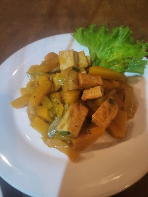 Pumpkin tofu without oy sauce at Bamboo Cafe in Senmonorom