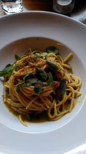 Pasta Za'atar with (tasty!) vegan butter and basil at Kleinwäscherei in Zurich