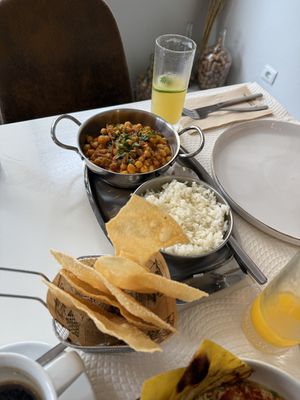 Chickpea curry  at Mesa Cultural in Vila Baleira