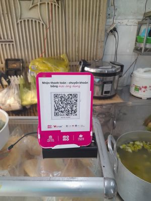 Cash or bank transfer only at Diệu Lan Quận 10 in Ho Chi Minh City