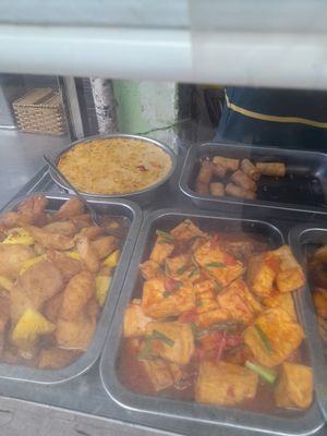 Com chay selection at Tâm Thú in Ho Chi Minh City