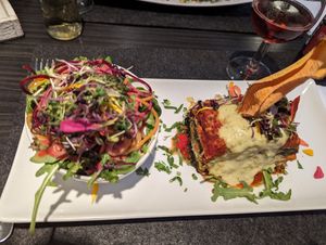 Gemüselasagne mit einem Salat at Petersilchen in Xanten