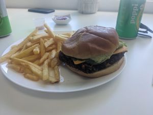 Burger with yummy cilantro aioli at VGarden Caffé in Luquillo